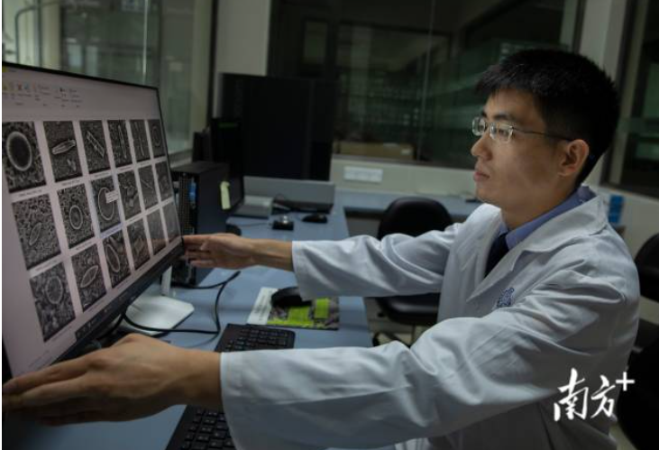 赵建师兄在工作中 图源：南方＋